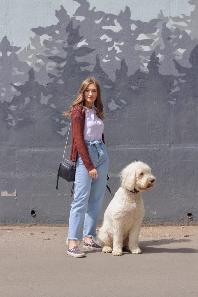 Outfit styled with Levi Ribcage Straight Ankle Jeans