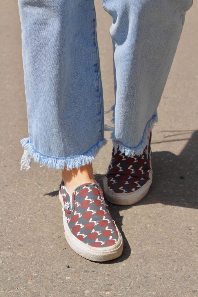 Outfit styled with Levi Ribcage Straight Ankle Jeans and Vans Houndstooth sneakers