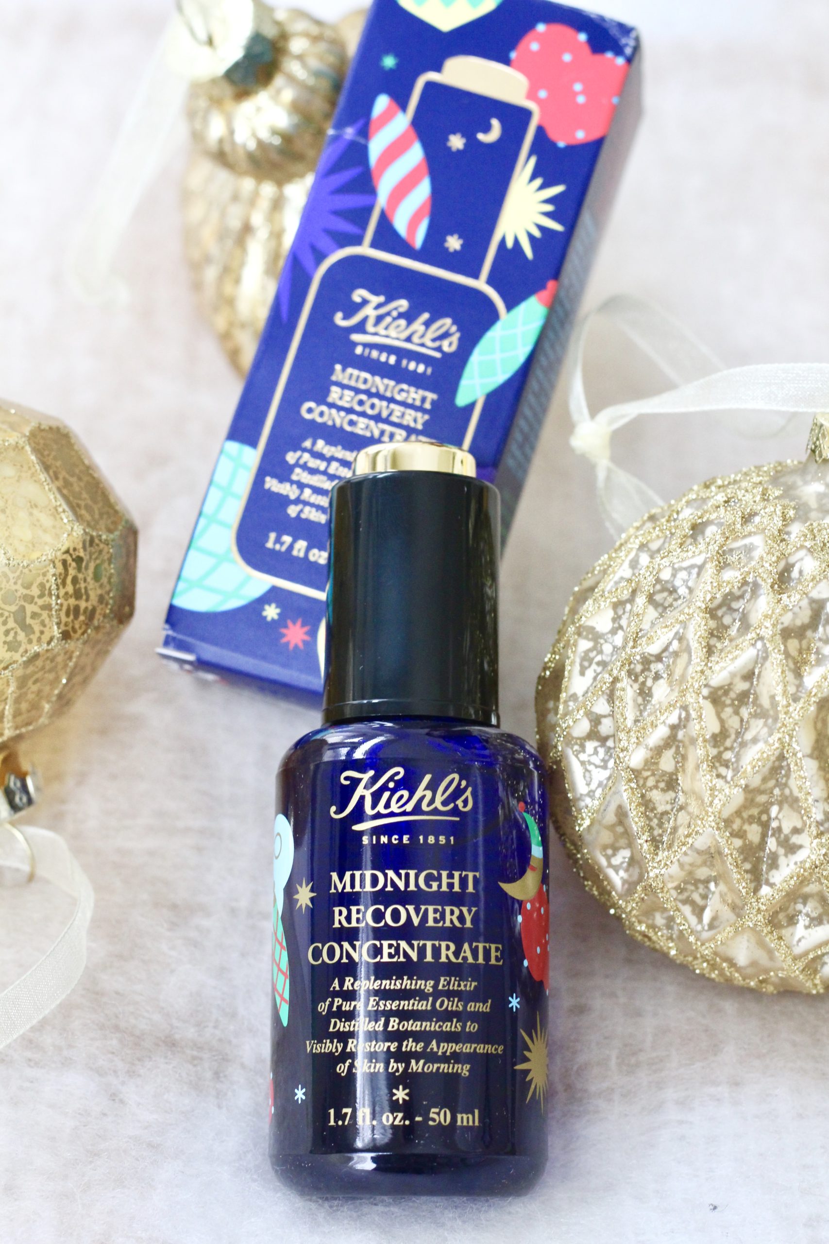 Kiehl's Limited Edition Holiday featuring holiday artwork by Janine Rewell Midnight Recovery Concentrate