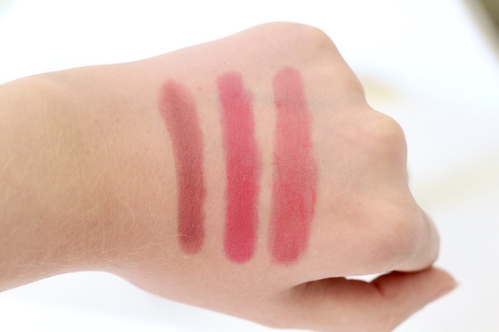 Estee Lauder Pure Color Envy Lipstick in #220 Powerful swatches