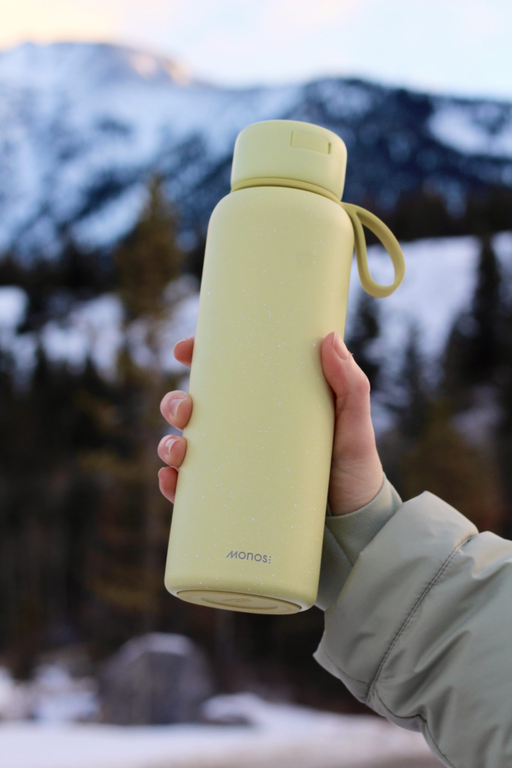 Kiyo UVC Water Bottle  Monos Travel Accessories