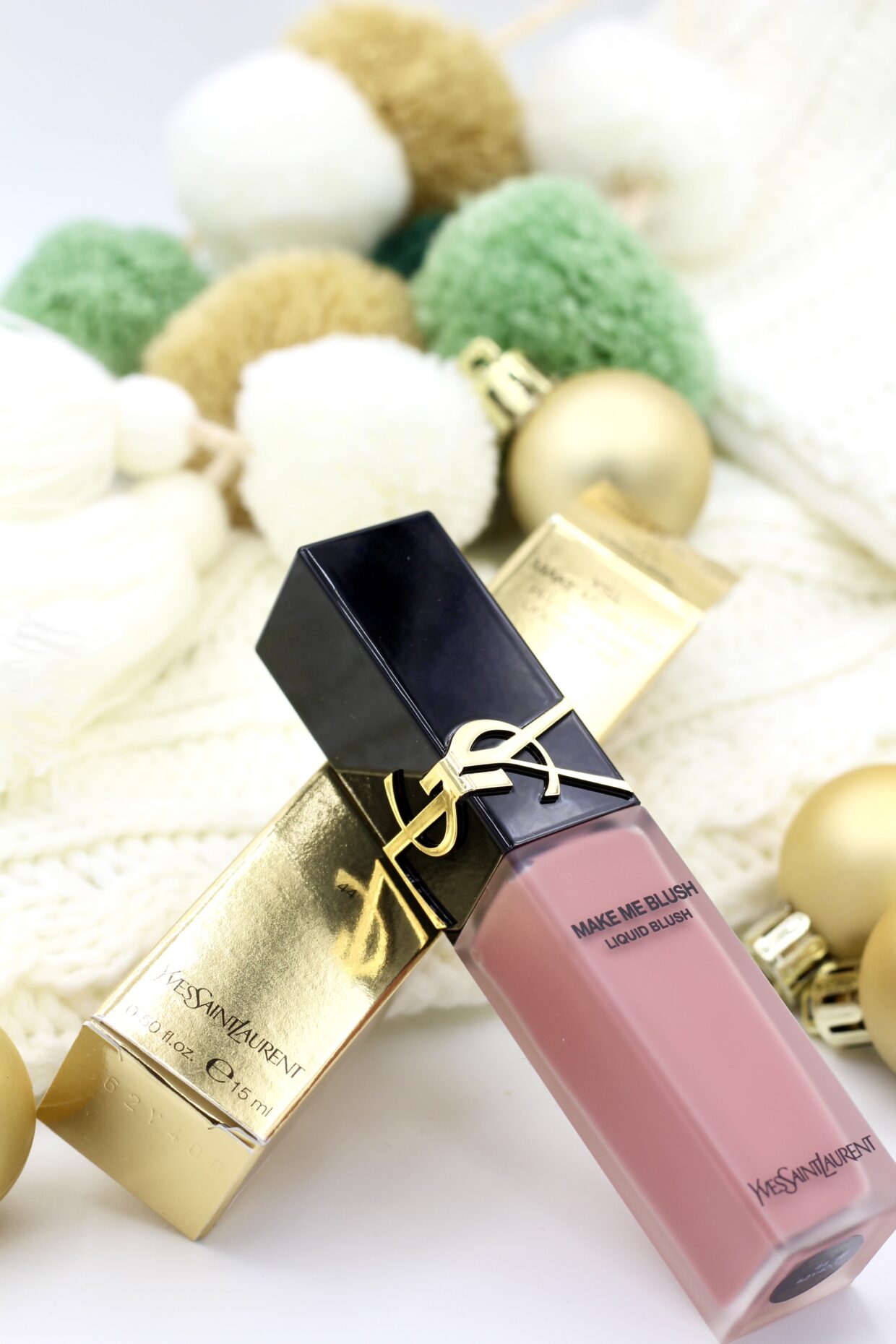 Yves Saint Laurent Make Me Blush 12H Blurring Liquid Blush