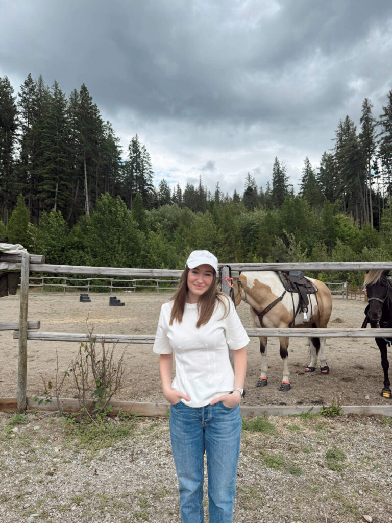 Kelowna Bachelorette Weekend Outfits